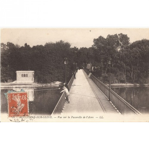 CPA Boulogne sur Seine "Vue de la Passerelle"