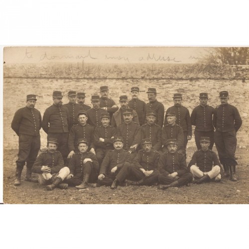CPA Militaire 14-18 photo de groupe 1915