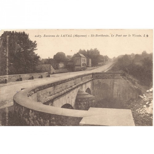 CPA St Berthevin "Le Pont sur le Vicoin"