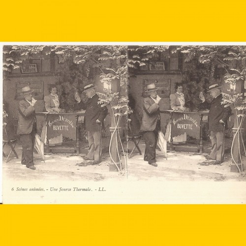 Carte Postale Stereo Ancienne "Une Source Thermale"