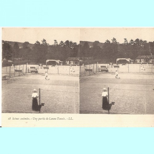 Carte Postale Stéréo Ancienne "Une Partie de Lawn-Tennis"