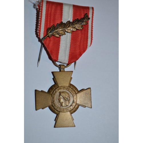 Médaille Croix de la valeur Militaire